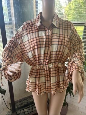 Free People Peach Cream Plaid Button-Front Peplum Blouse. NWT Small